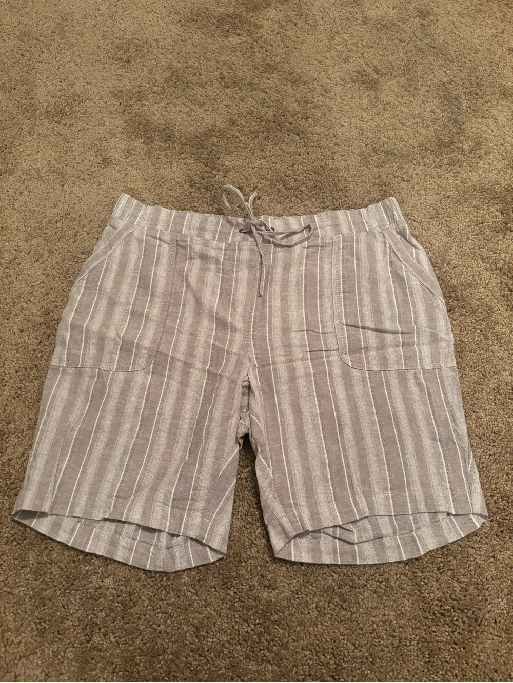 โ๏ธ Talbots Casual Drawstring Stripe Shorts in Beige and Cream size 14w